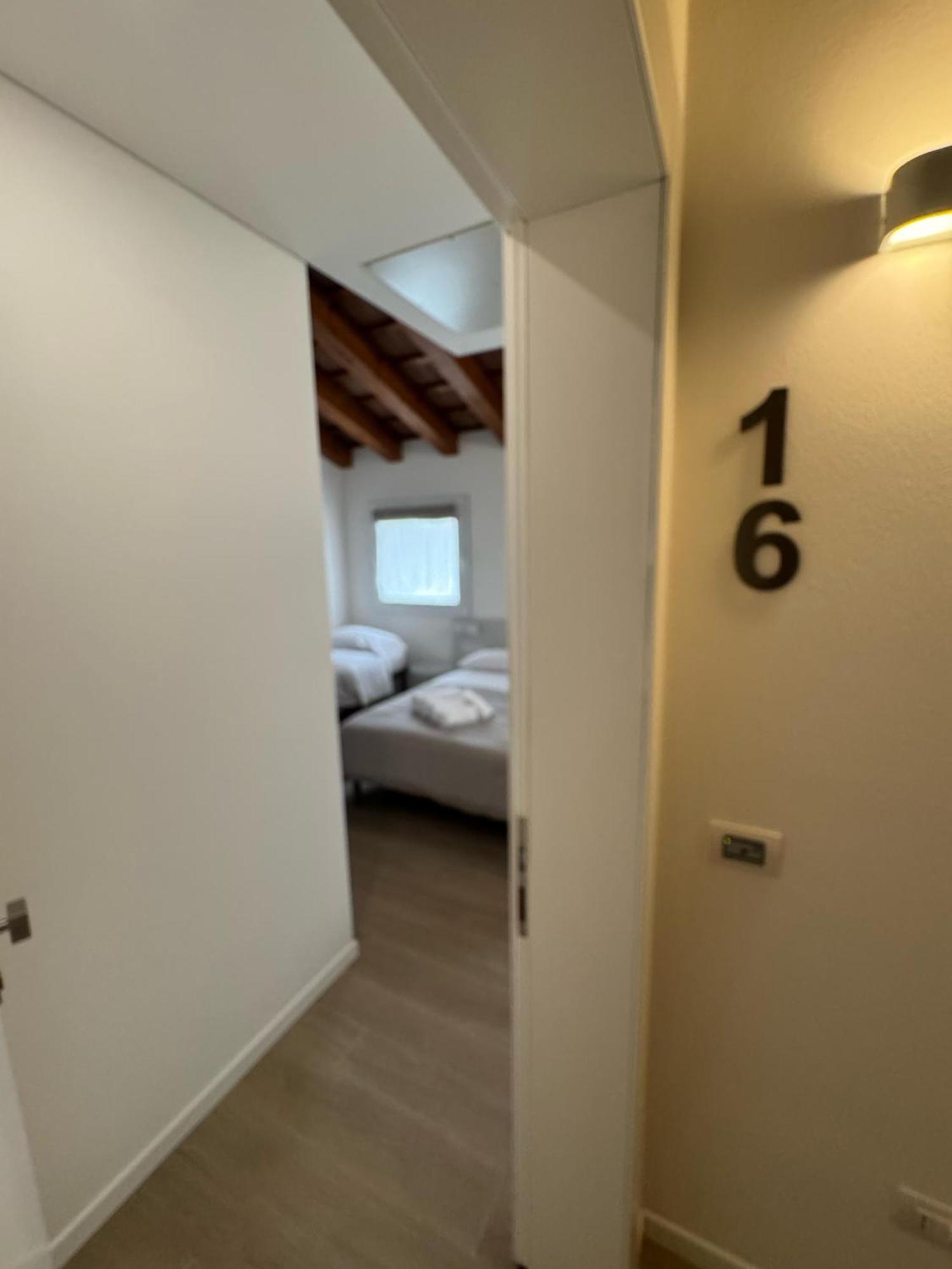 Hotel Villa Mary Санта-Мария-ди-Сала Экстерьер фото