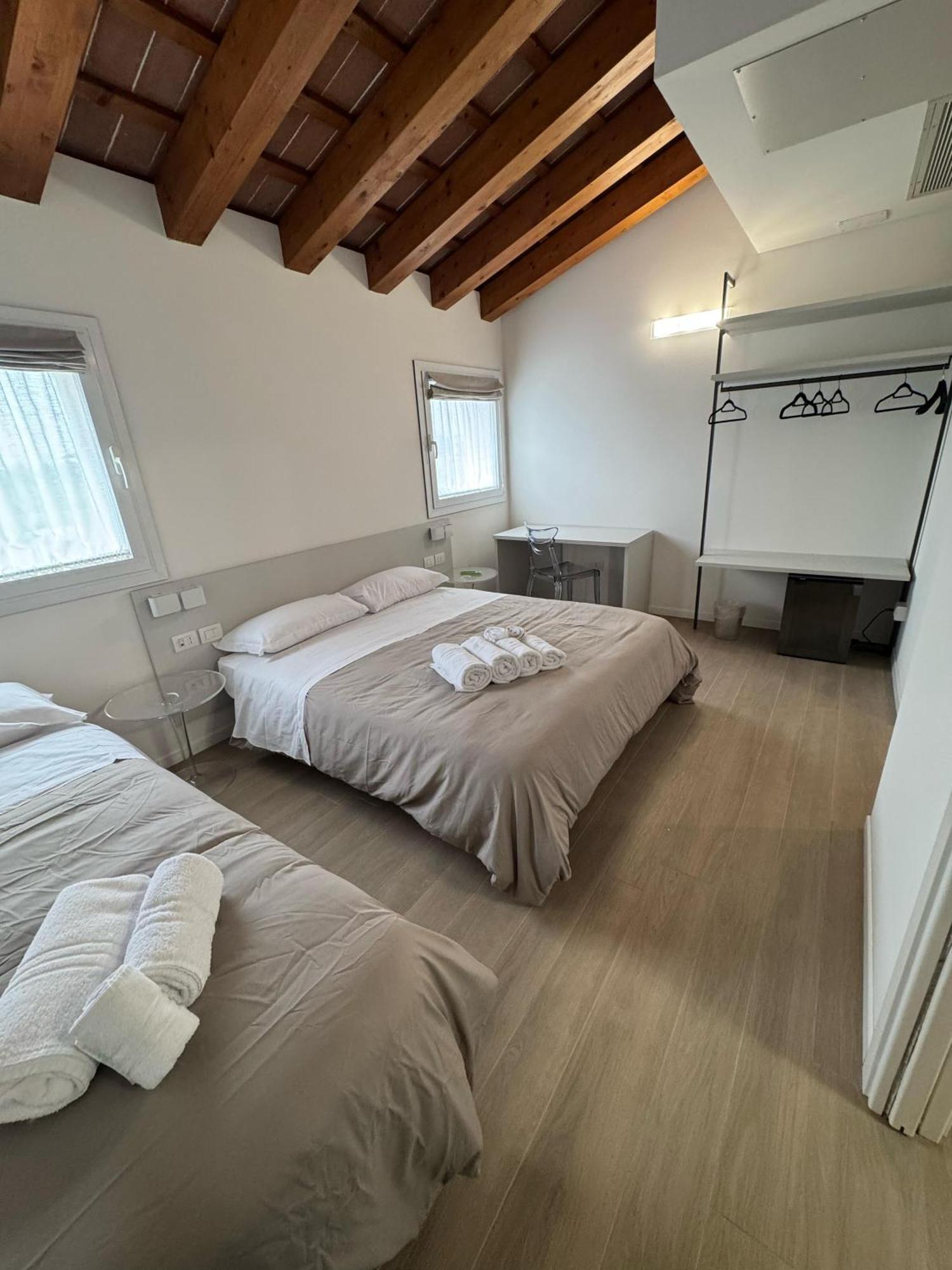 Hotel Villa Mary Санта-Мария-ди-Сала Экстерьер фото